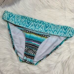 NWOT Multicolored Kenneth Cole Reaction Bikini